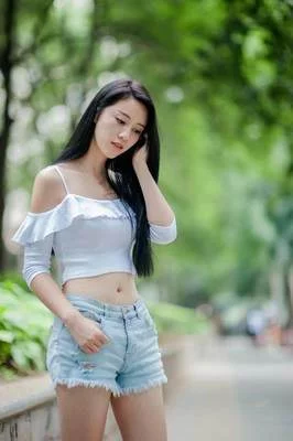 小小姑娘电影免费播放